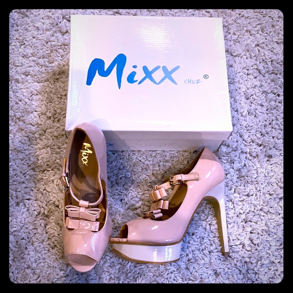Mixx Shuz Patent Leather Platform Sandals